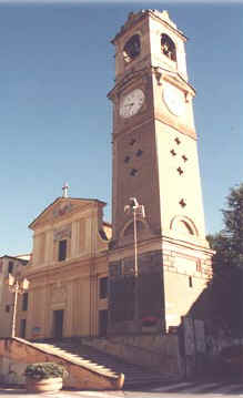 ottocentesco massiccio campanile